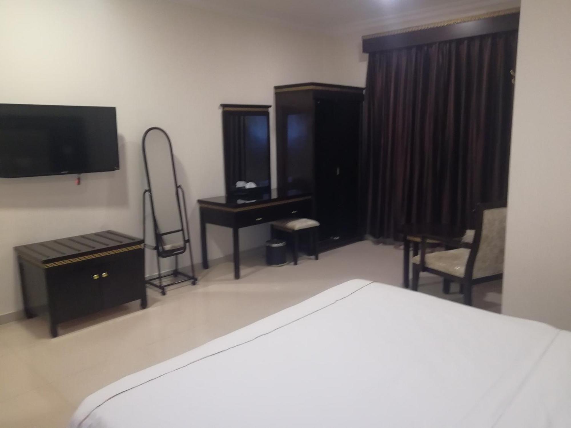 Al Masem Luxury Hotel Suites 3 Al Ahsa 호푸프 외부 사진